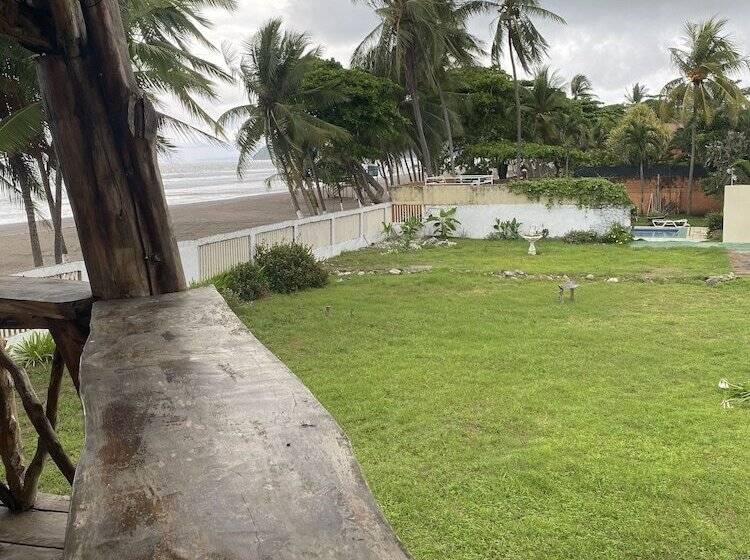 هتل Gallina E Palo Beachfront