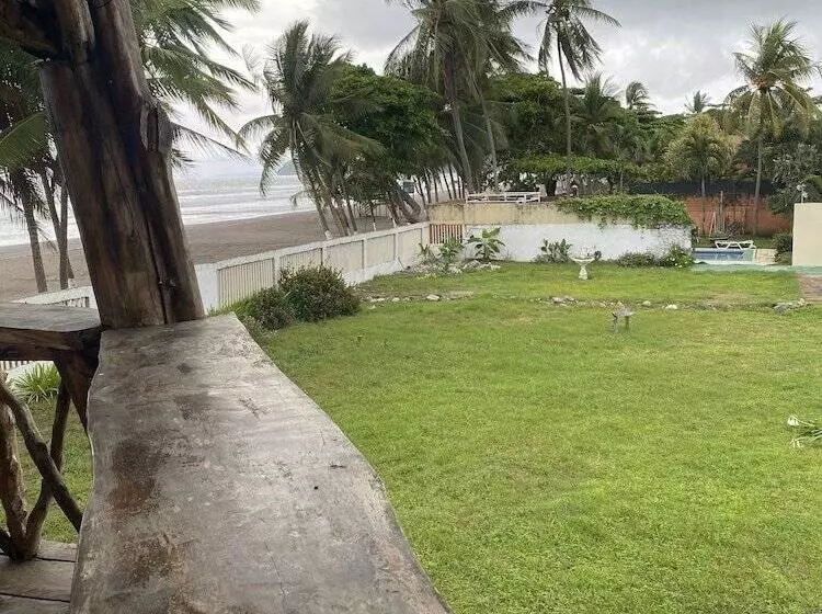 ホテル Gallina E Palo Beachfront
