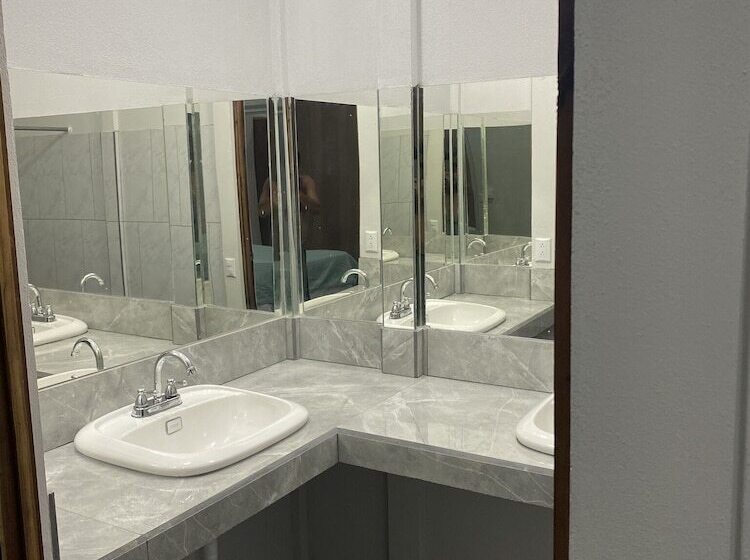 هتل Gallina E Palo Beachfront