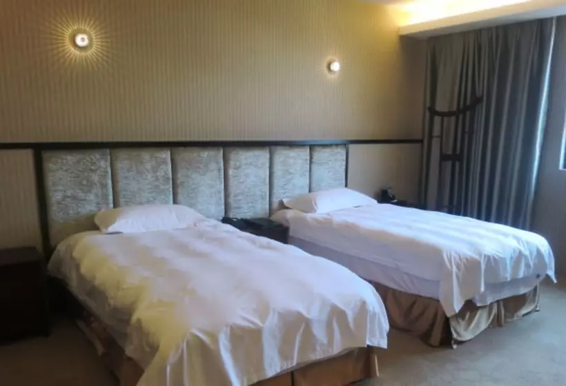 Hotelli Luxurious Romantic