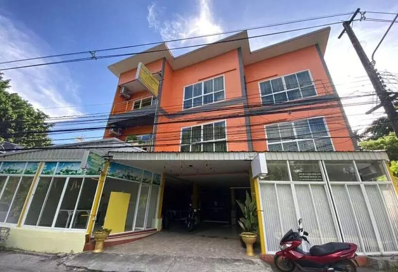 Hotelli Sawasdee Orange Phuket Guest House
