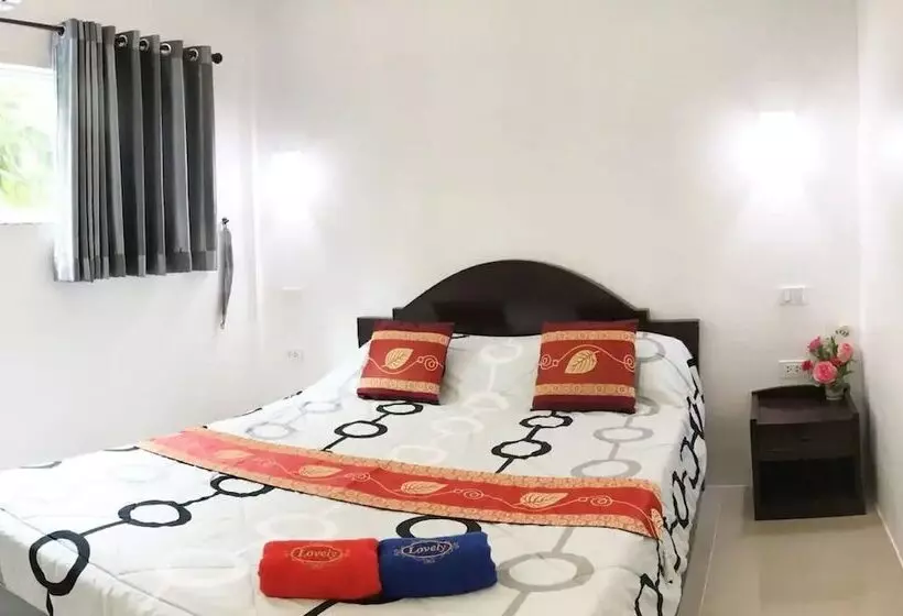 Hotelli Sawasdee Orange Phuket Guest House