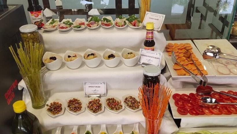 בית מלון כפרי The Fern Residency Bhuj