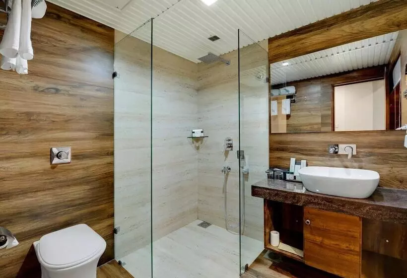 ホテル The Fern Residency Bhuj