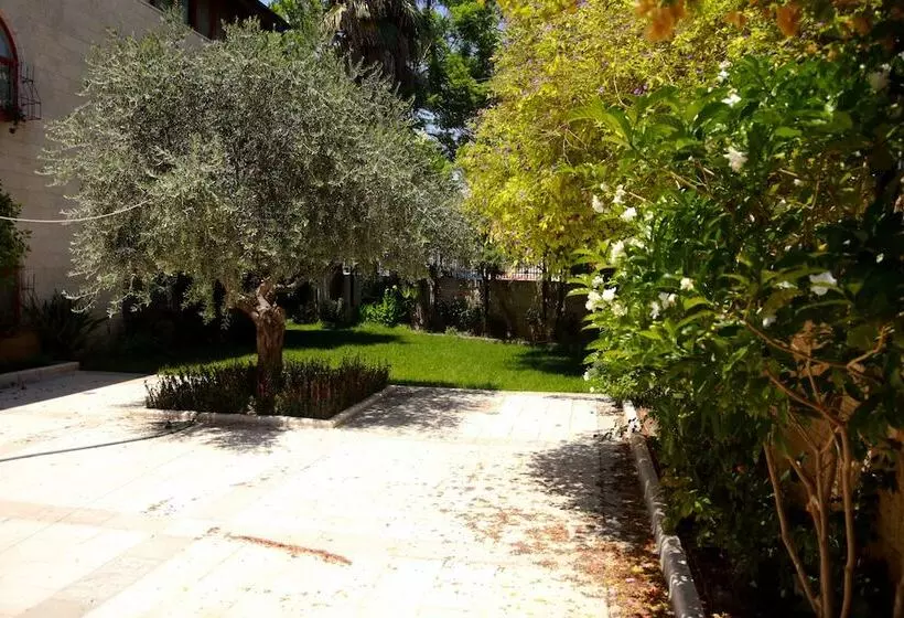 پانسیون St. Vincent Guest House   Bethlehem