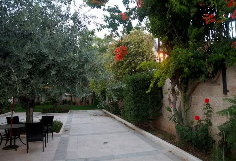 پانسیون St. Vincent Guest House   Bethlehem