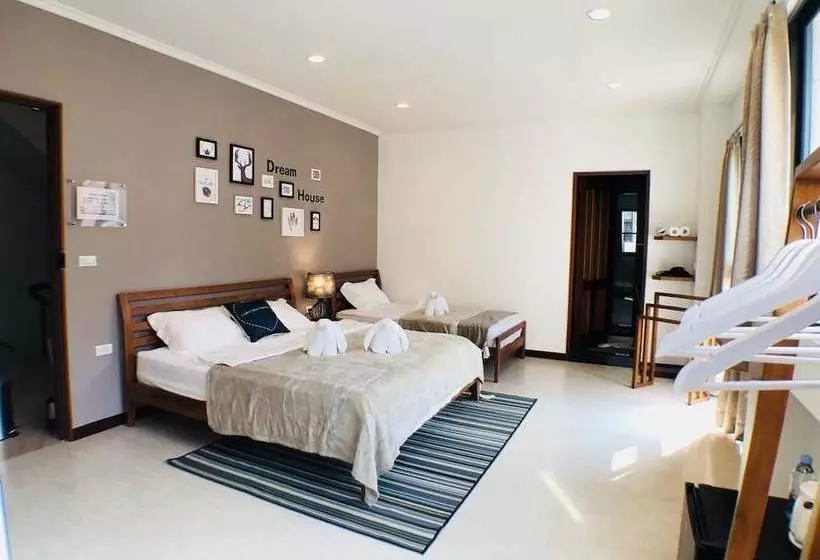 پانسیون Unice Home