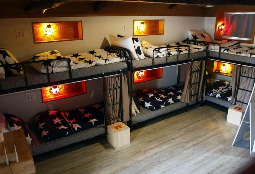 Bori Guesthouse Hostel