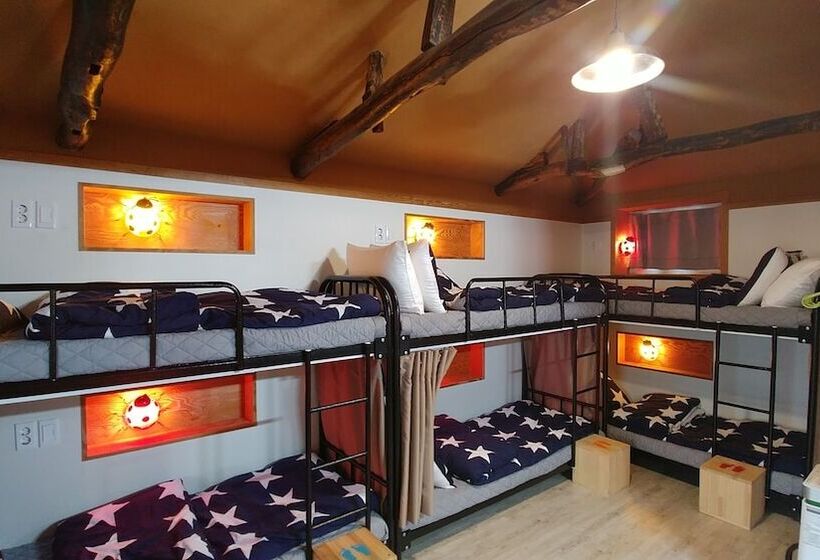 Bori Guesthouse Hostel