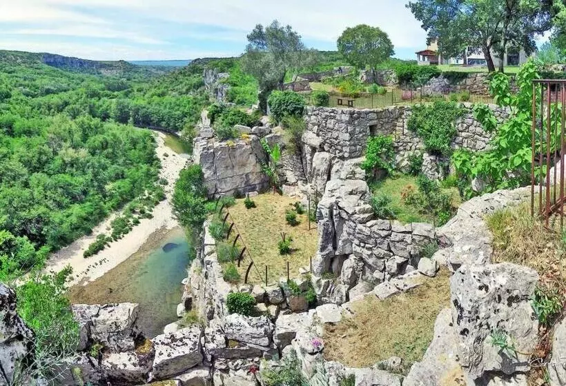 Aamiaismajoitus (B&B) La Farigoule