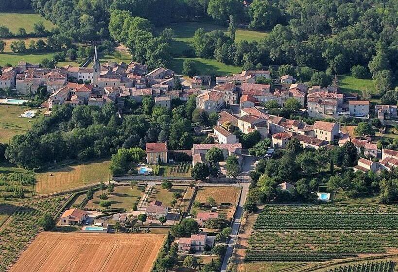 مبيت وإفطار La Farigoule