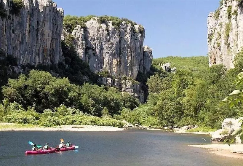 Aamiaismajoitus (B&B) La Farigoule