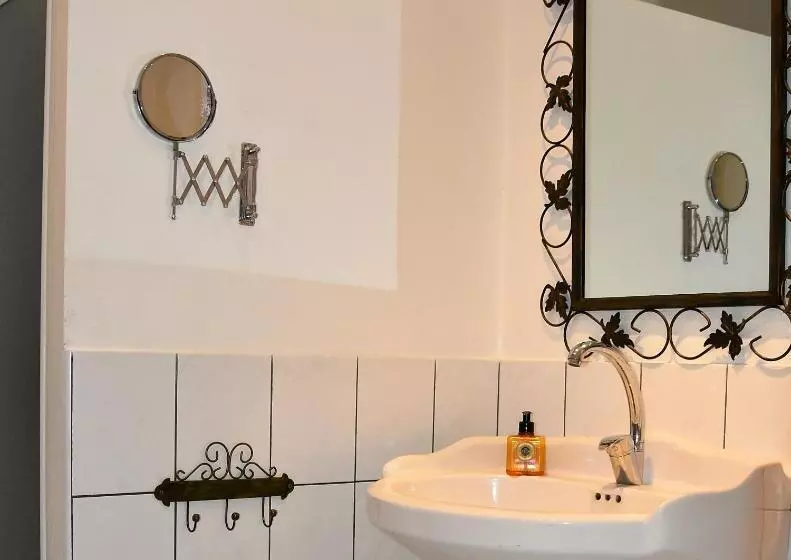 Aamiaismajoitus (B&B) La Farigoule