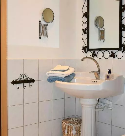 Aamiaismajoitus (B&B) La Farigoule