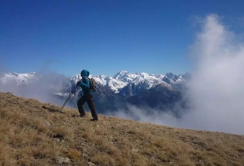 ベッドアンドブレックファースト Un Balcon En Montagne