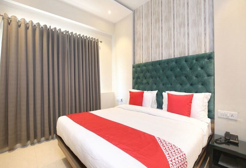 فندق Grand Orchid By Oyo Rooms