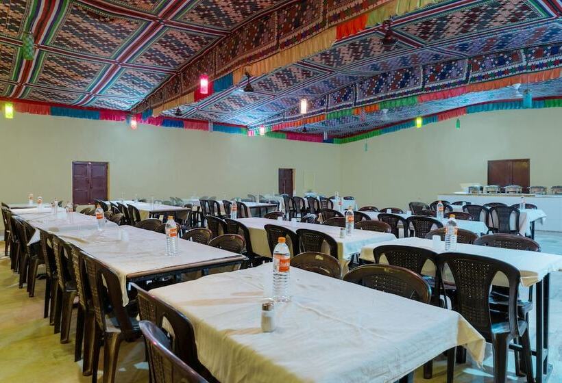 Hotell Royal Jaisalmer Resort With Swimming Pool