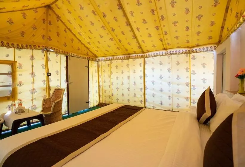 ホテル Royal Jaisalmer Resort With Swimming Pool