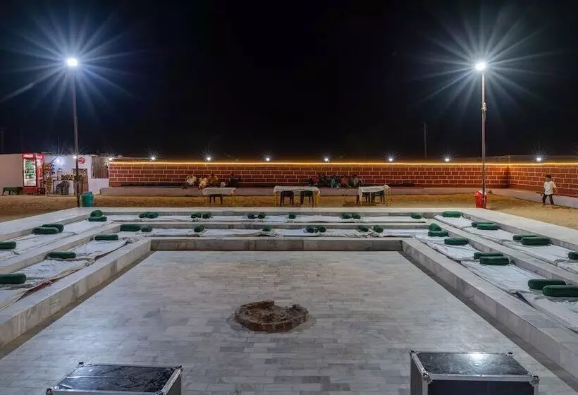 ホテル Royal Jaisalmer Resort With Swimming Pool