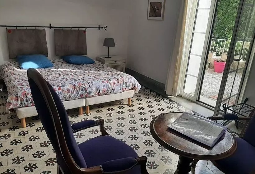 ペンション Domaine De La Carrière