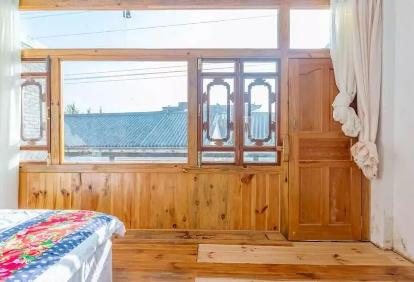ペンション Taoyuan Sanshe Guesthouse