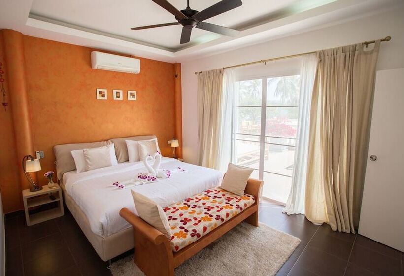 Blissful Tropical Stay At Sealavie Villa