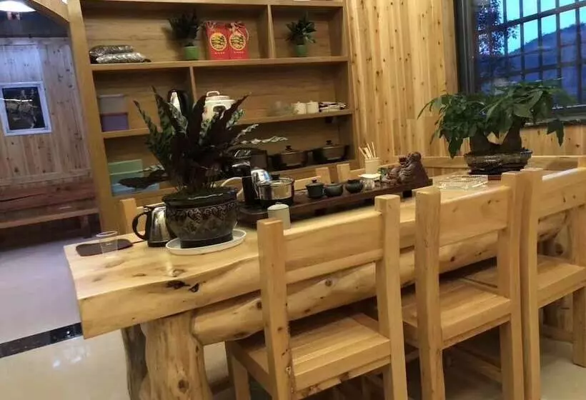 Zhangjiajie Yunqi Inn