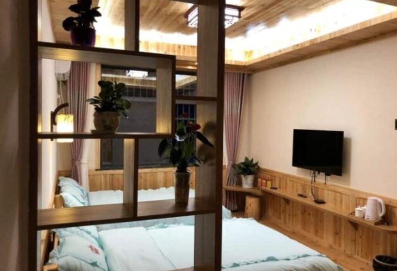 Zhangjiajie Yunqi Inn