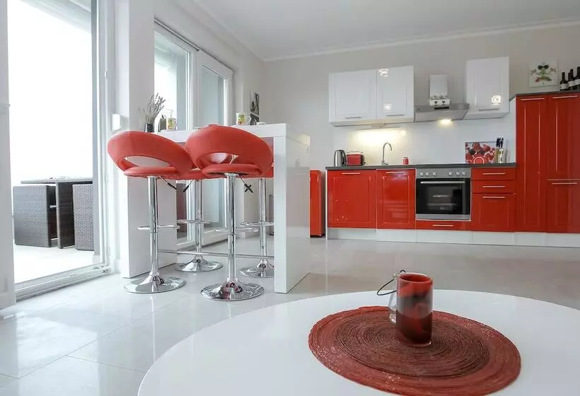 Apartments Tomana