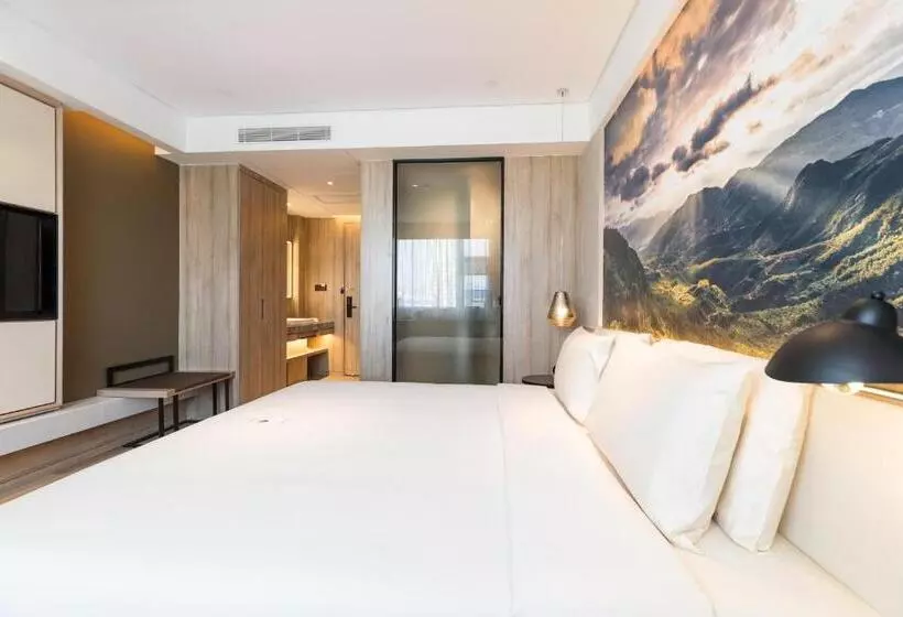 Atour Hotel Xiamen Jimei University