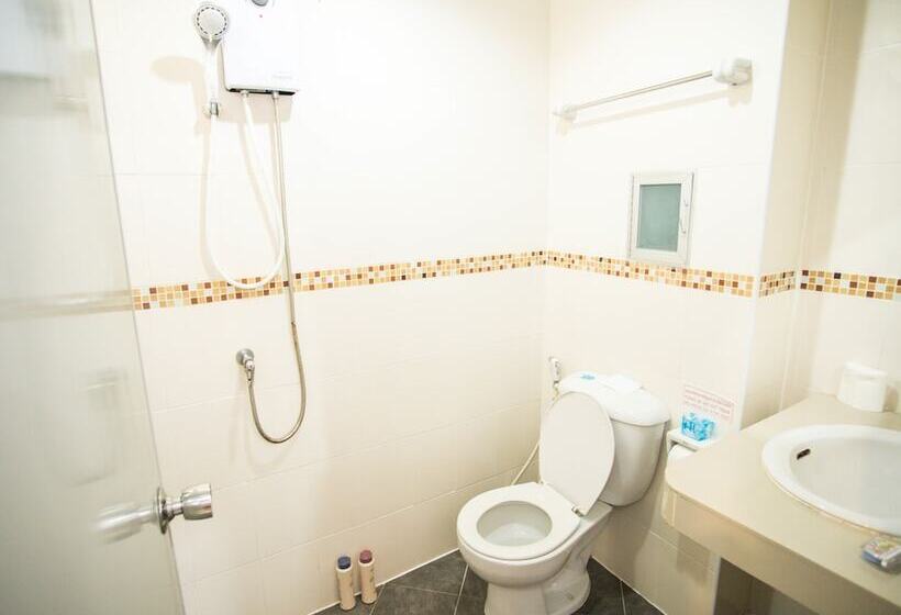 Five Hundred Miles Hostel