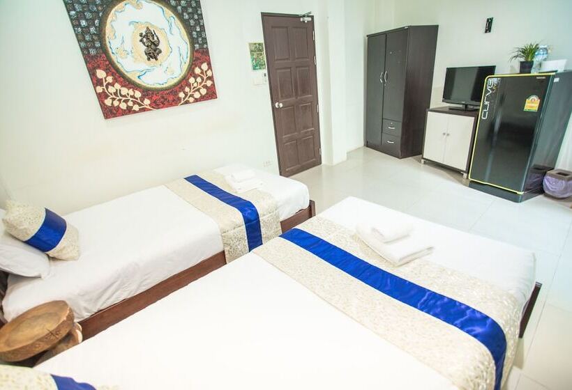 Five Hundred Miles Hostel