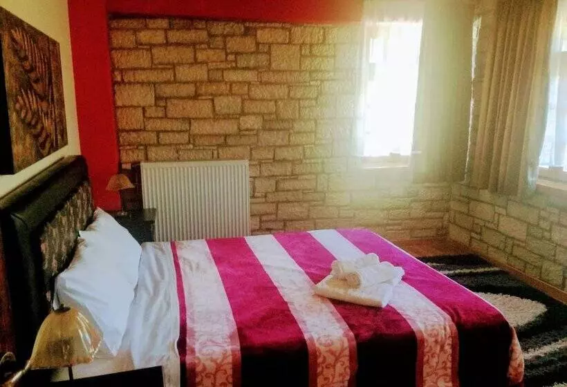 Hotelli Aggelon Katafygio