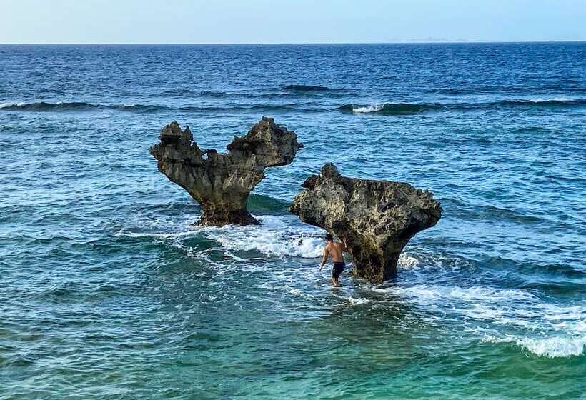 هتل Hanalee Villa Kouri