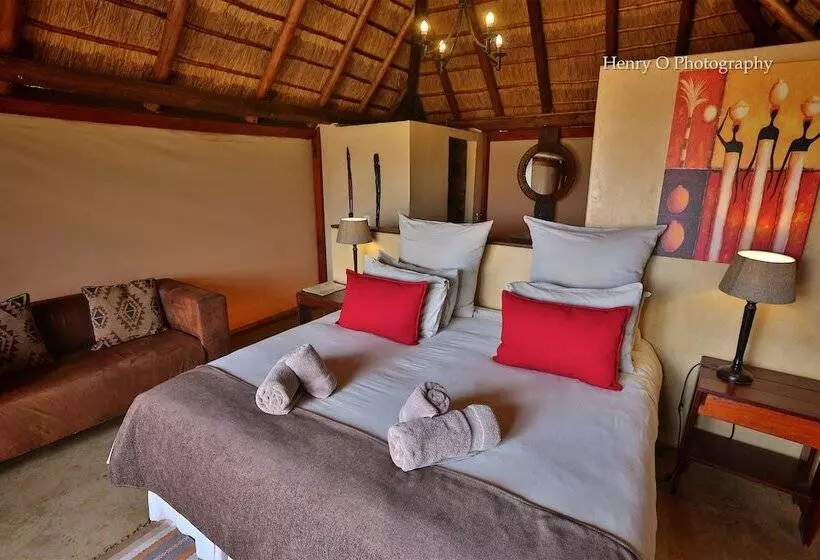 ホテル Mangwa Valley Game Lodge & Spa