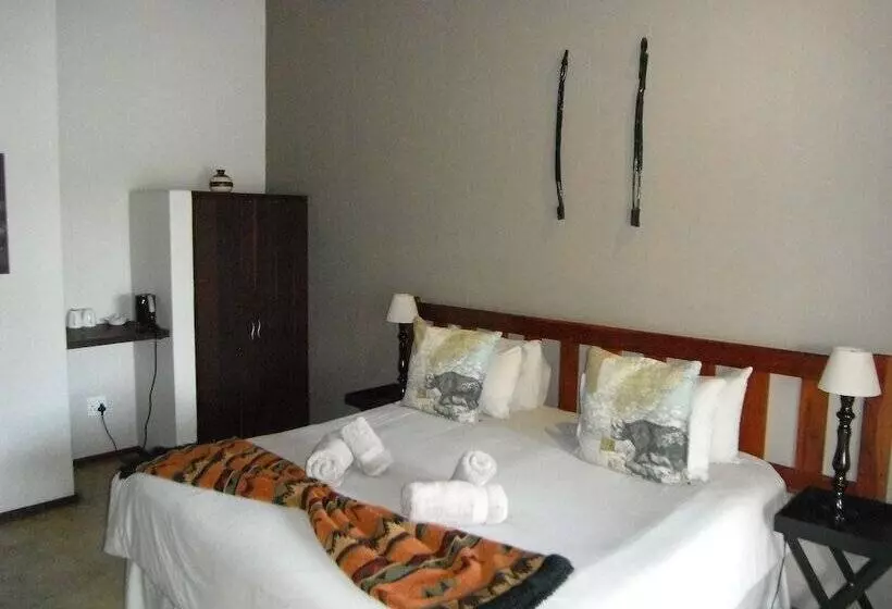 ホテル Mangwa Valley Game Lodge & Spa