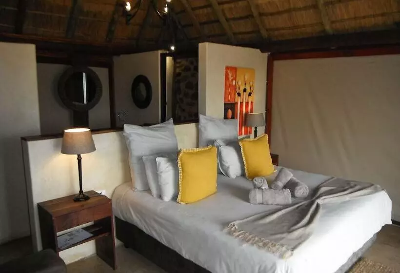 ホテル Mangwa Valley Game Lodge & Spa