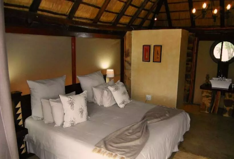 ホテル Mangwa Valley Game Lodge & Spa