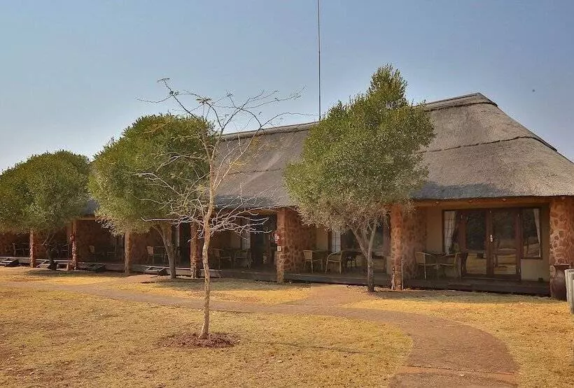 ホテル Mangwa Valley Game Lodge & Spa