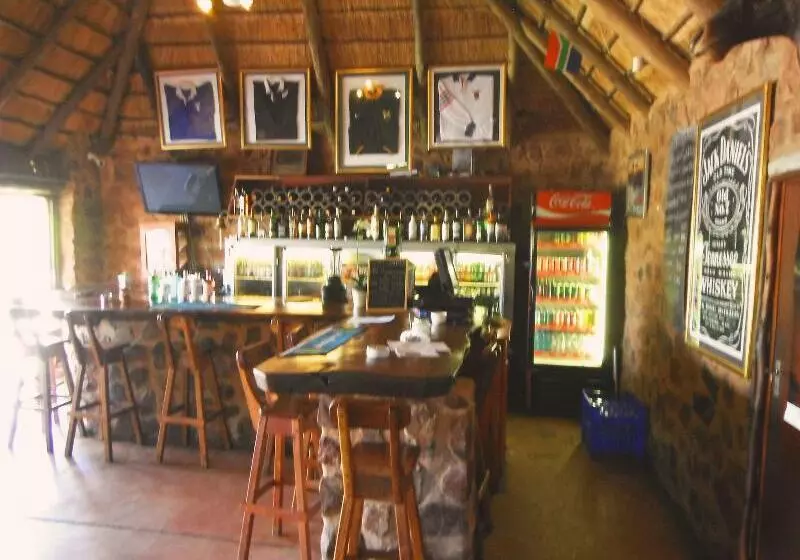 ホテル Mangwa Valley Game Lodge & Spa