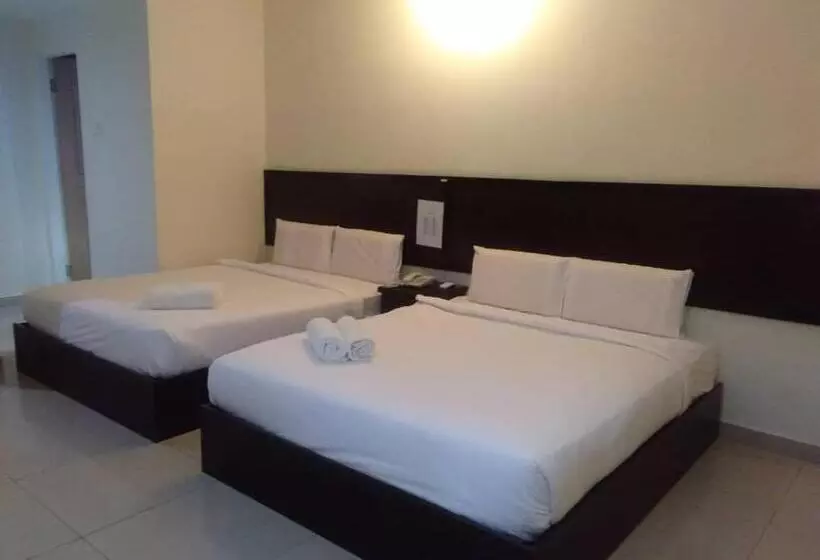 Hotelli Mewah Impiana