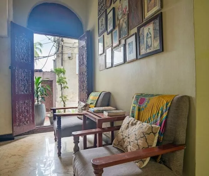 هتل Stonetown View