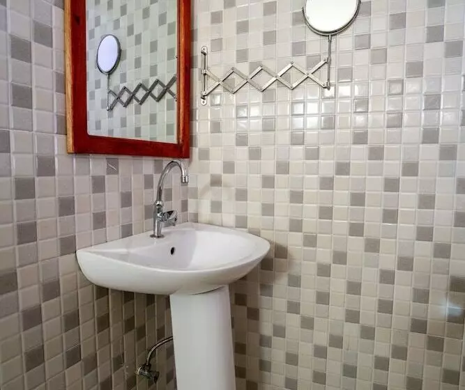 هتل Stonetown View