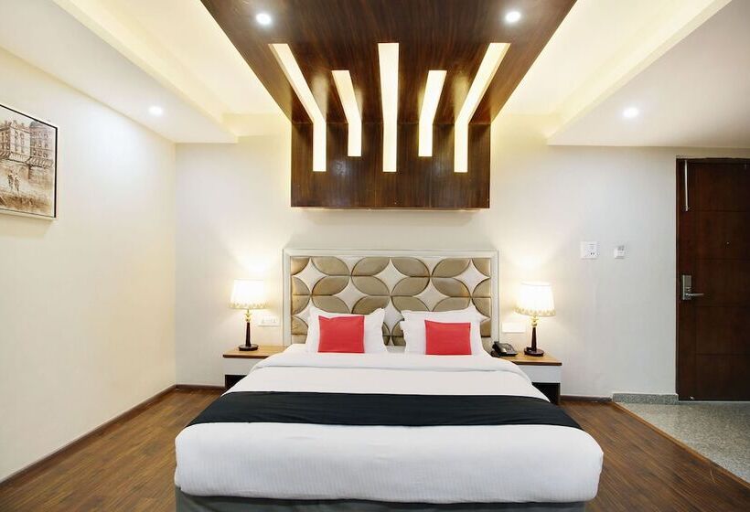 בית מלון כפרי Capital O 28688 The Saffron