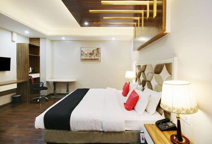 בית מלון כפרי Capital O 28688 The Saffron