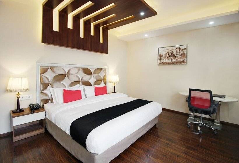 בית מלון כפרי Capital O 28688 The Saffron