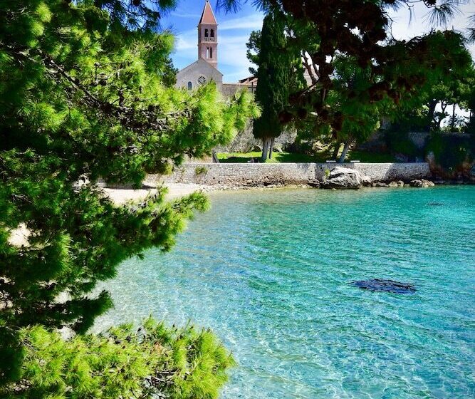 Villa Giardino Heritage Boutique Hotel Bol