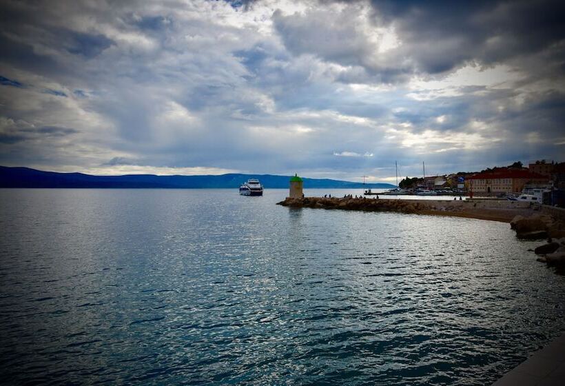 Villa Giardino Heritage Boutique Hotel Bol