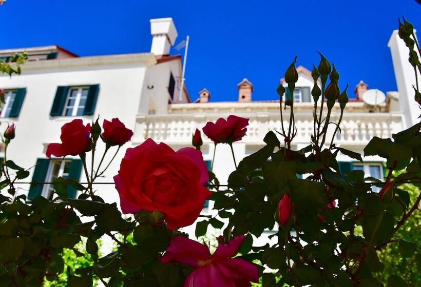 Villa Giardino Heritage Boutique Hotel Bol