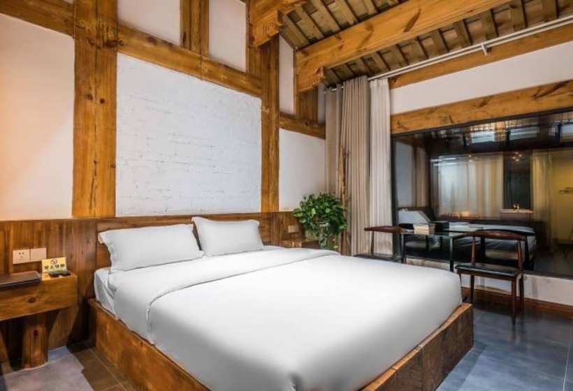 Gästgiveri Floral Langzhong Pangmen College